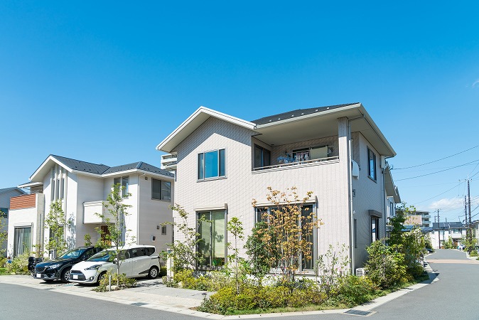 電気通信工事の品質を支える建柱工事と基盤整備の重要性